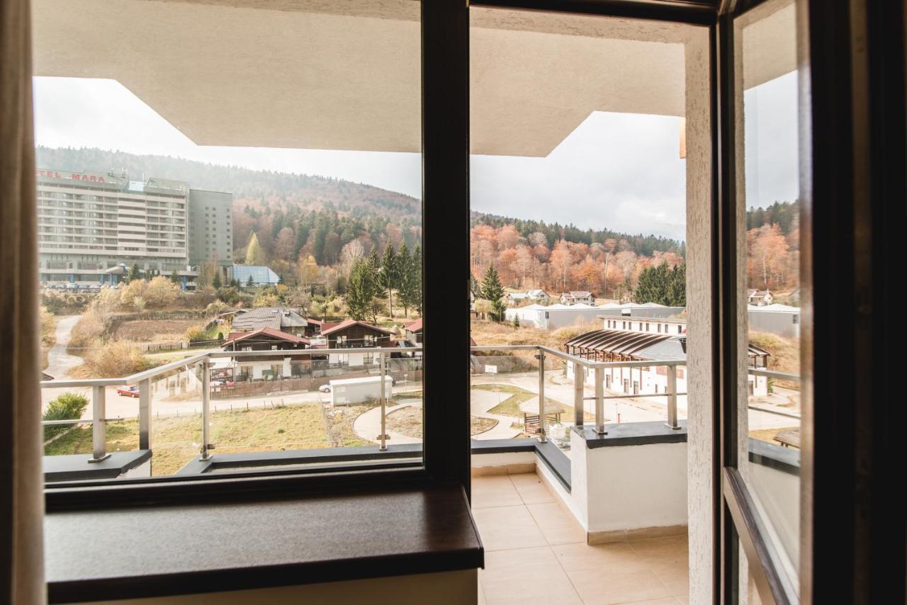 Studio Mountain View Sinaia Luaran gambar